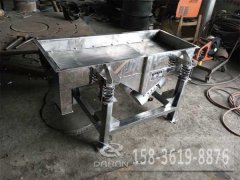 <b>不銹鋼直線篩憑什么比普通碳鋼直線篩貴？</b>